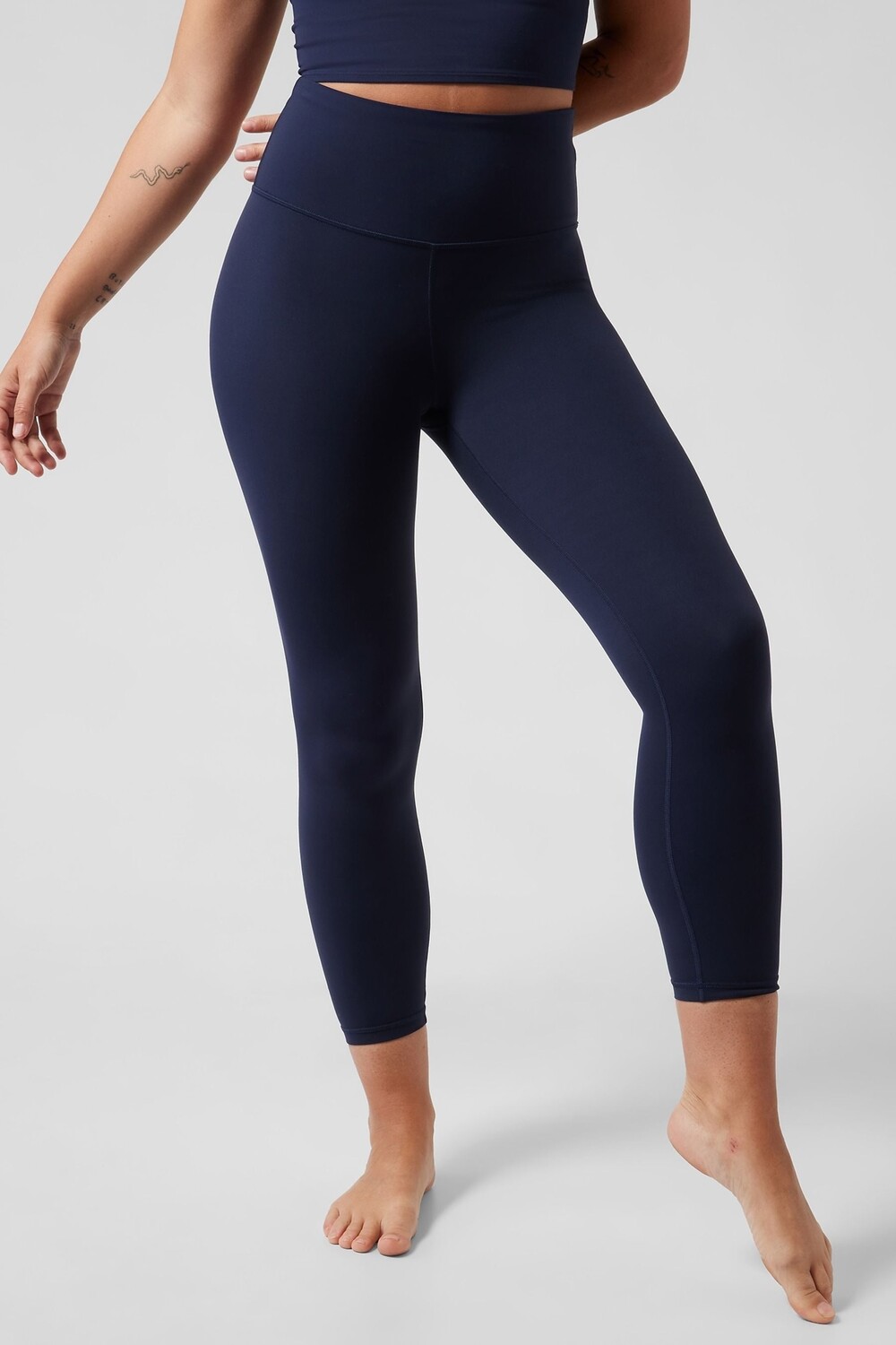 

Леггинсы Elation 7/8 со сверхвысокой талией Athleta, синий