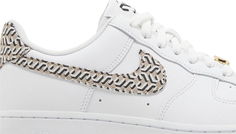 Кроссовки Wmns Air Force 1 LX 'United in Victory - White', белый — фото 2