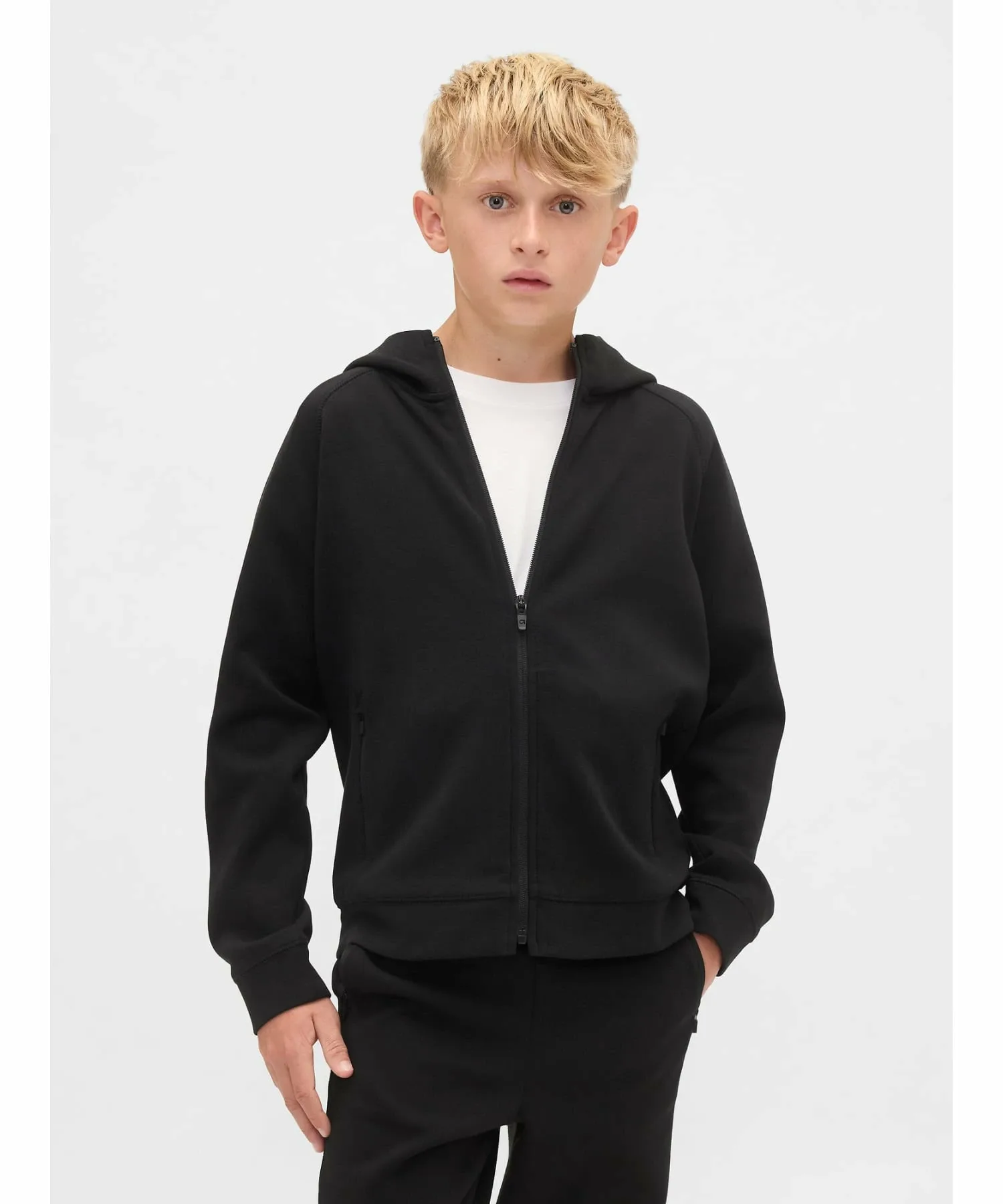 (K)GapFit Tech Quick Dry Hoodie (Kids) GAP, BLACK