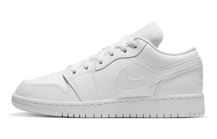 

Кроссовки Jordan 1 Low Triple White Tumbled Leather GS