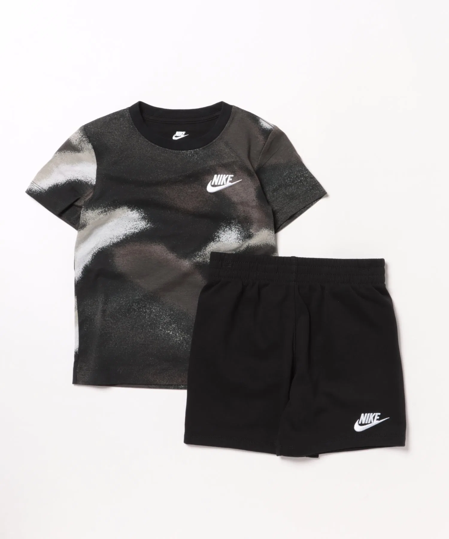 Детский комплект футболка и шорты NIKE CLUB EXPRESS серый
