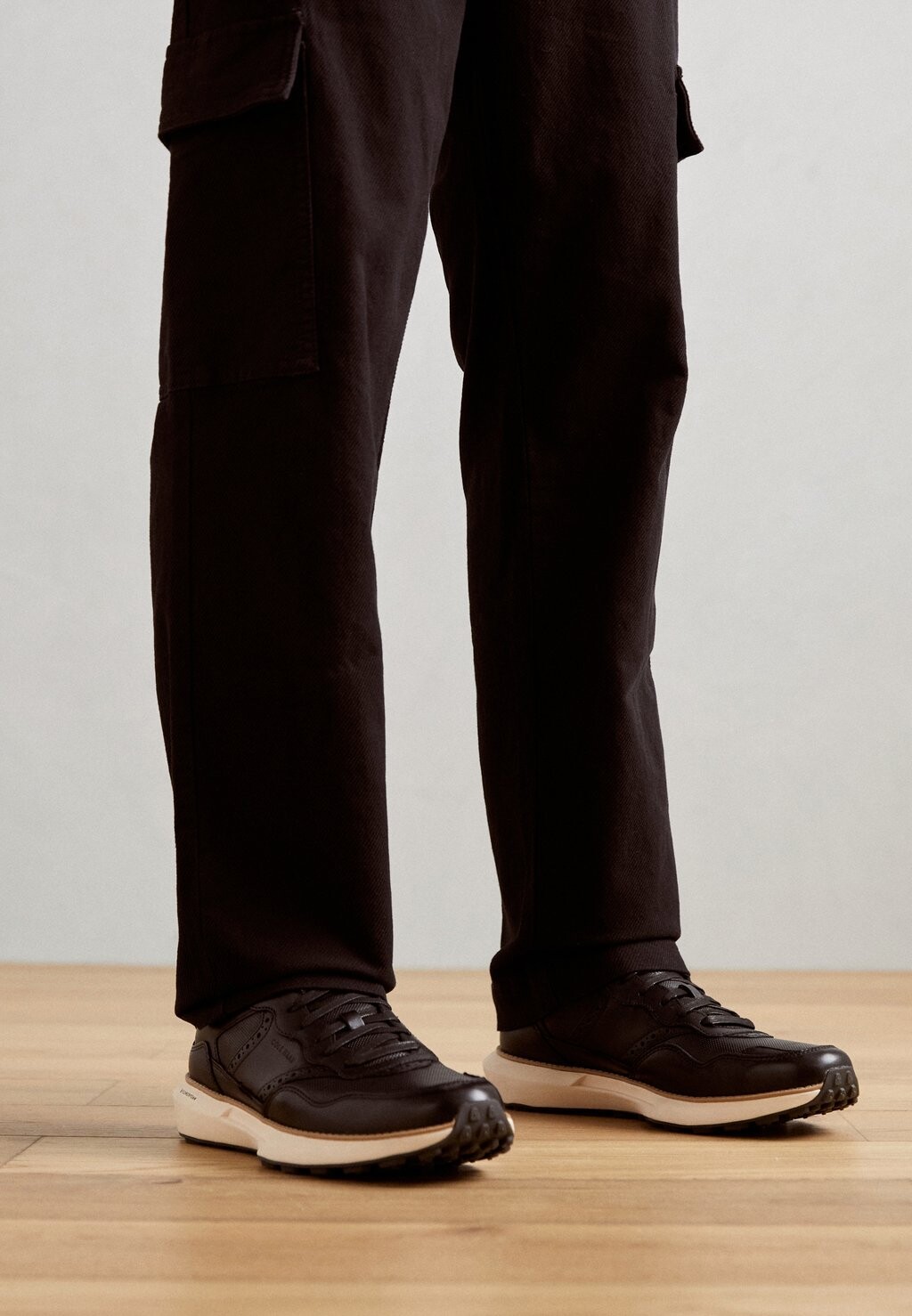 

Низкие кроссовки Grandpro Ashland Cole Haan, цвет black/ivory, Серый, Низкие кроссовки Grandpro Ashland Cole Haan, цвет black/ivory