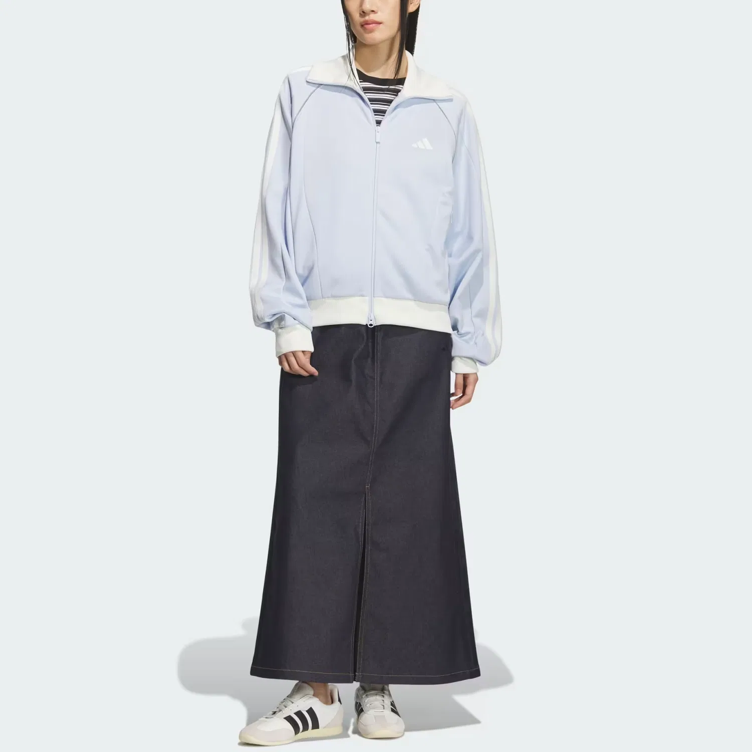 Спортивная куртка FW25 женская Adidas, Crystal Blue/Ecru — фото 3