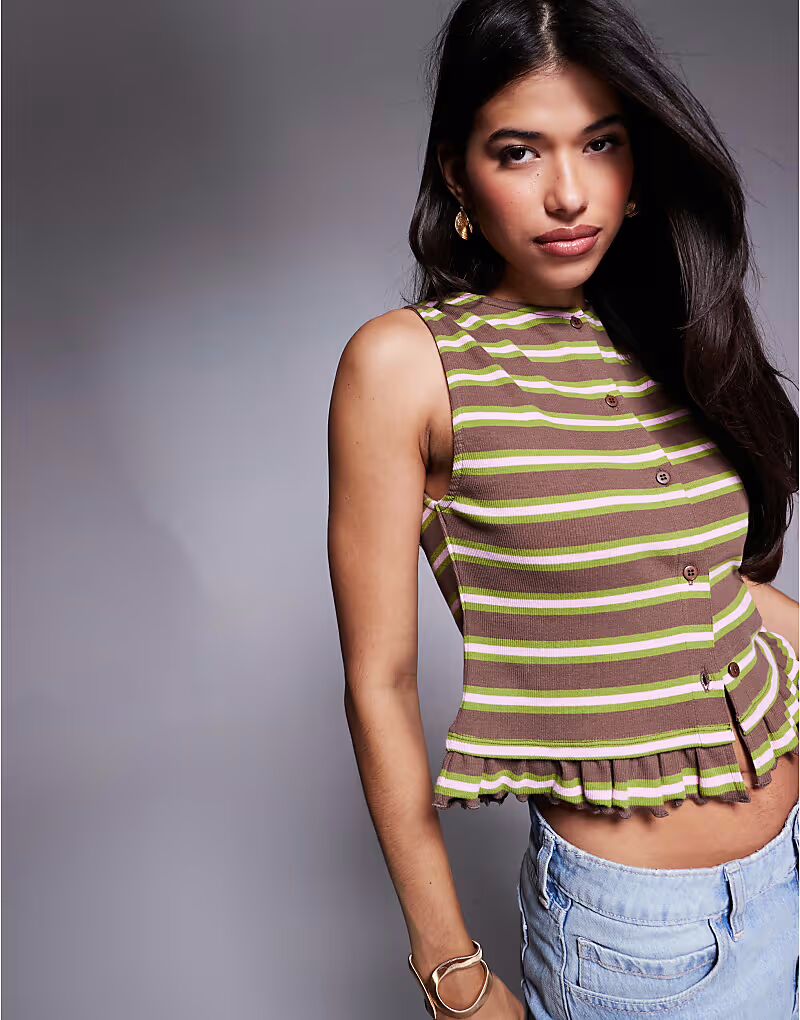 

Топ свободного кроя без рукавов с оборками и полосками ASOS DESIGN коричневого цвета