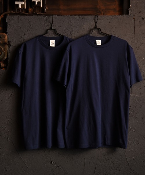 

Набор из 2 футболок, плотная ткань 5.6 унций (около 159 г) Coffee & Cigarettes, темно-синий