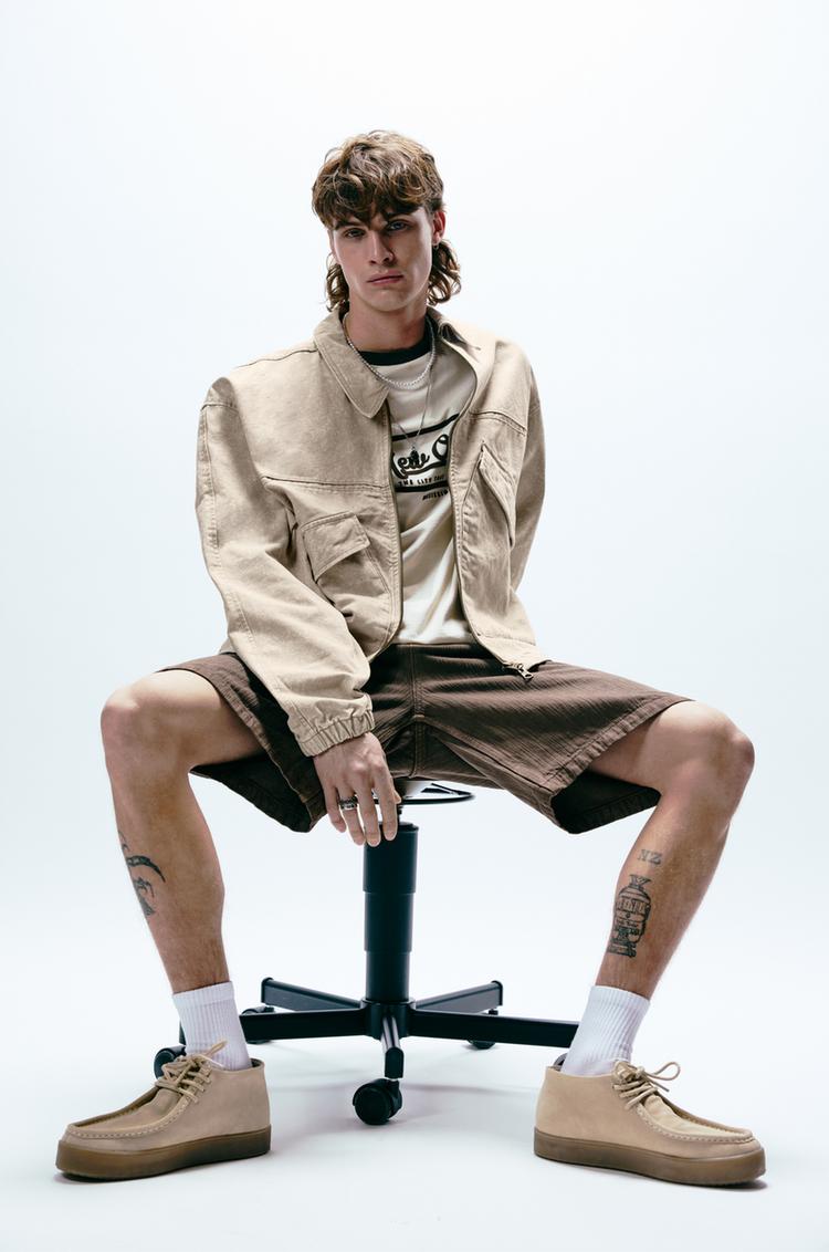 

Легкая хлопковая куртка Pull And Bear, бежевый