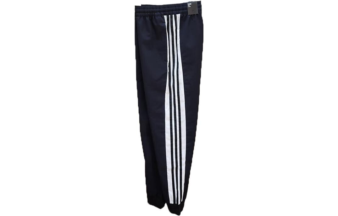 

Трикотажные спортивные штаны женские черные Adidas
