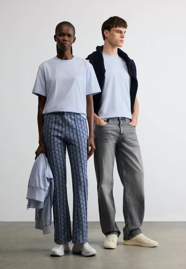 Базовая футболка унисекс Lacoste, Phoenix Blue — фото 2