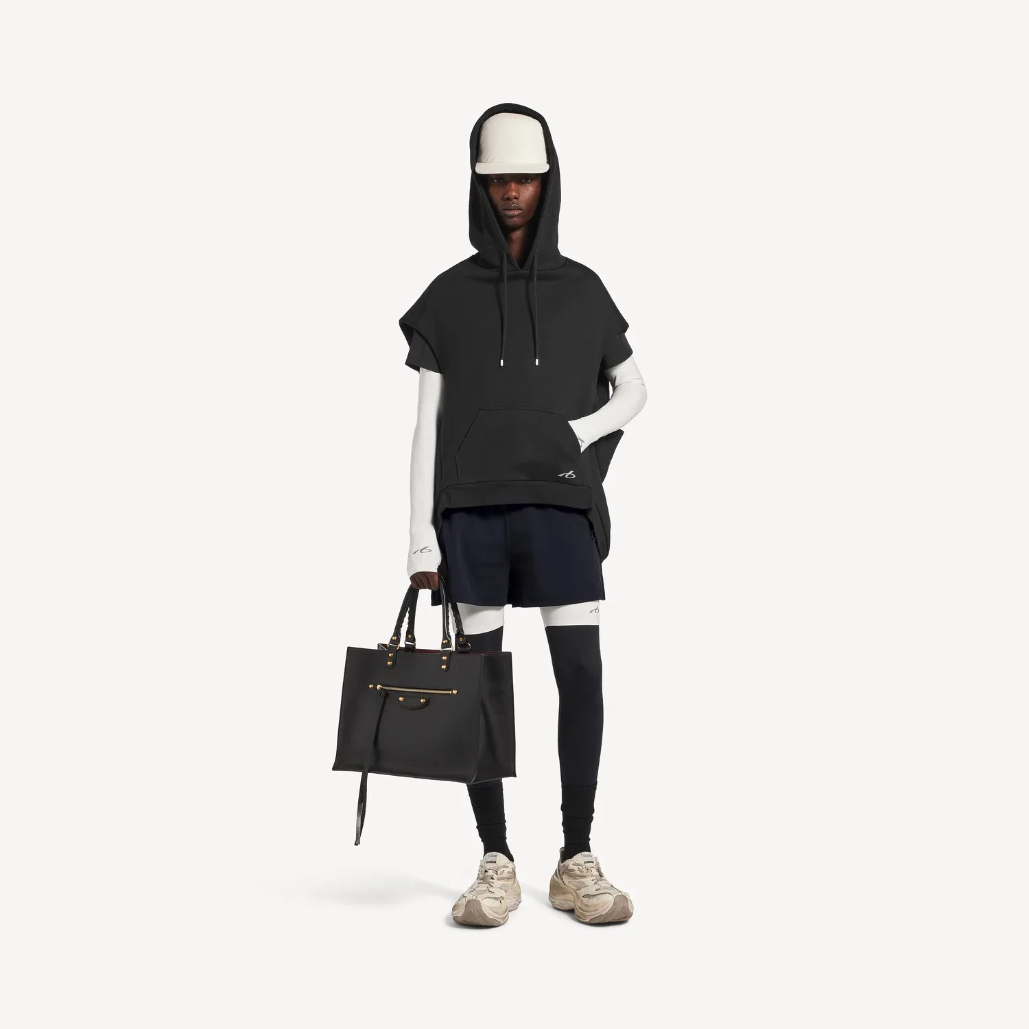 Мужская толстовка без рукавов Regular Fit Hoodie Bodies черного цвета Balenciaga — фото 2
