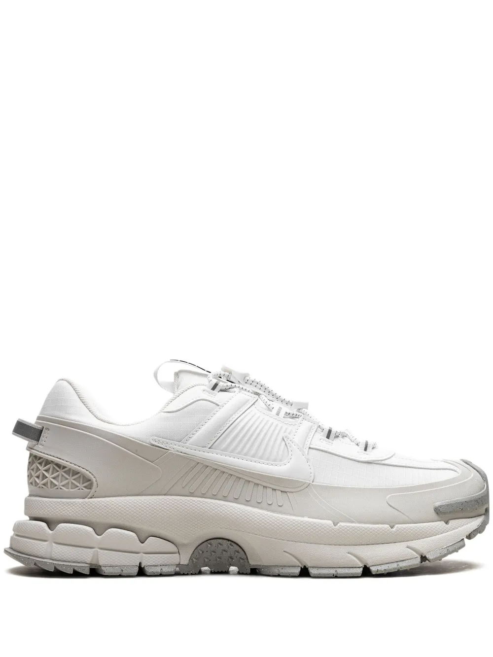 

Кроссовки Zoom Vomero Roam Nike, белый