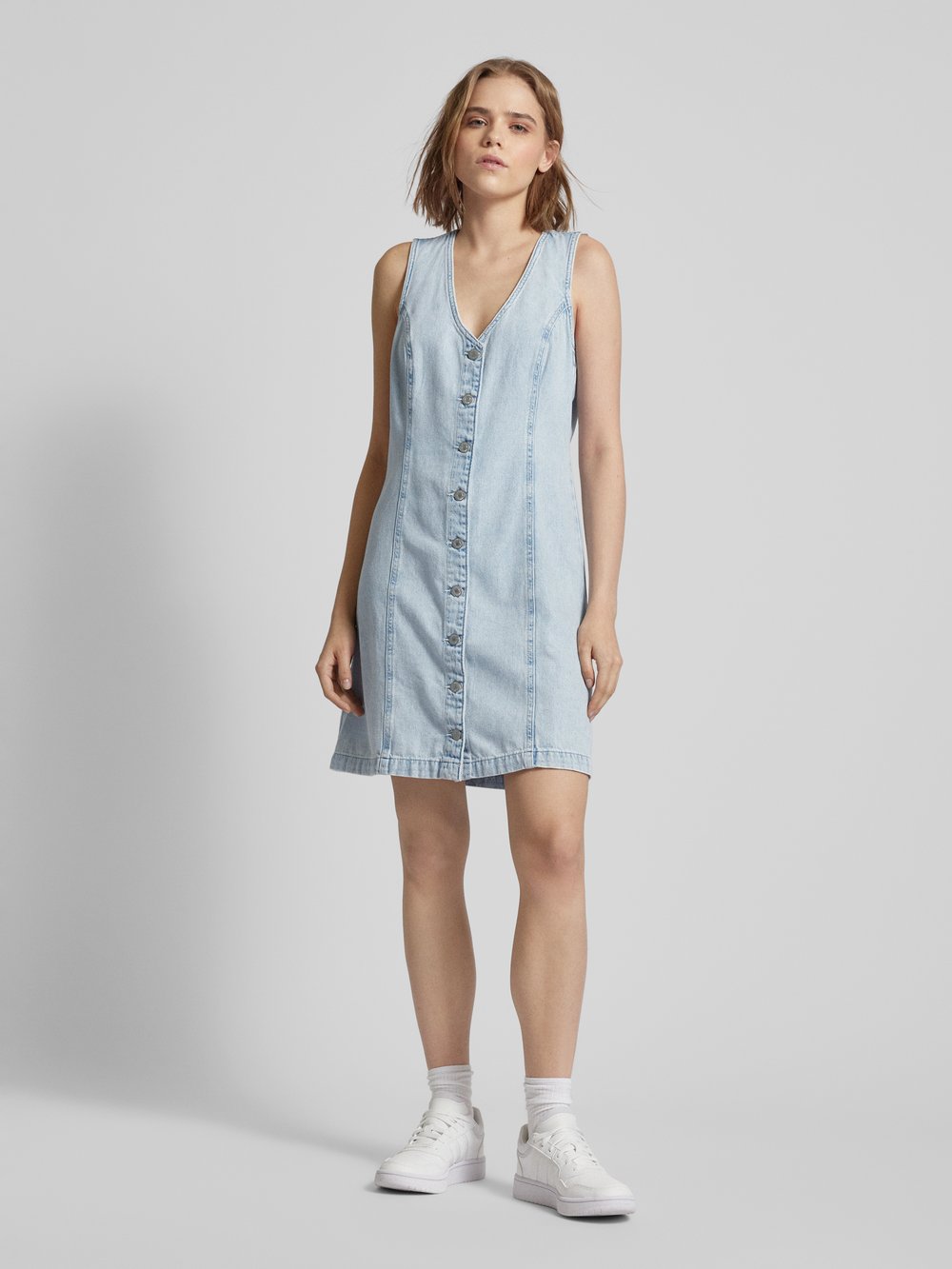

Джинсовое платье с полной застежкой на пуговицы, модель «THORA» Levi's