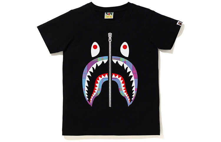 

Футболка Shark Series женская A Bathing Ape