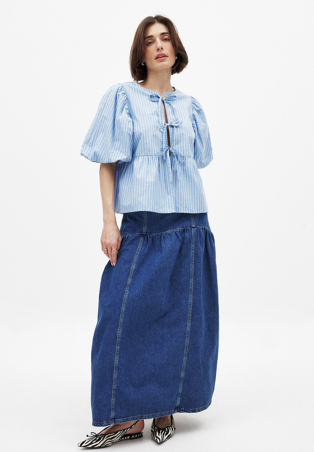 

Блуза PUFF SLEEVE TIE FRONT NA-KD, цвет Blue Stripe