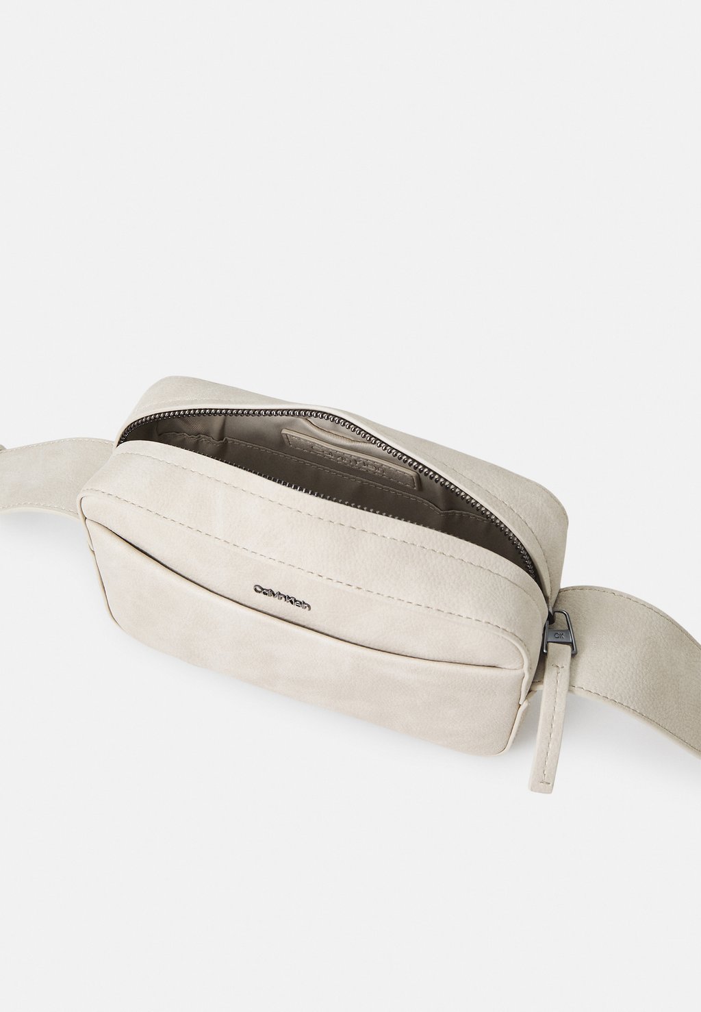 

Сумка через плечо REFINED CAMERA BAG Calvin Klein, бежевый