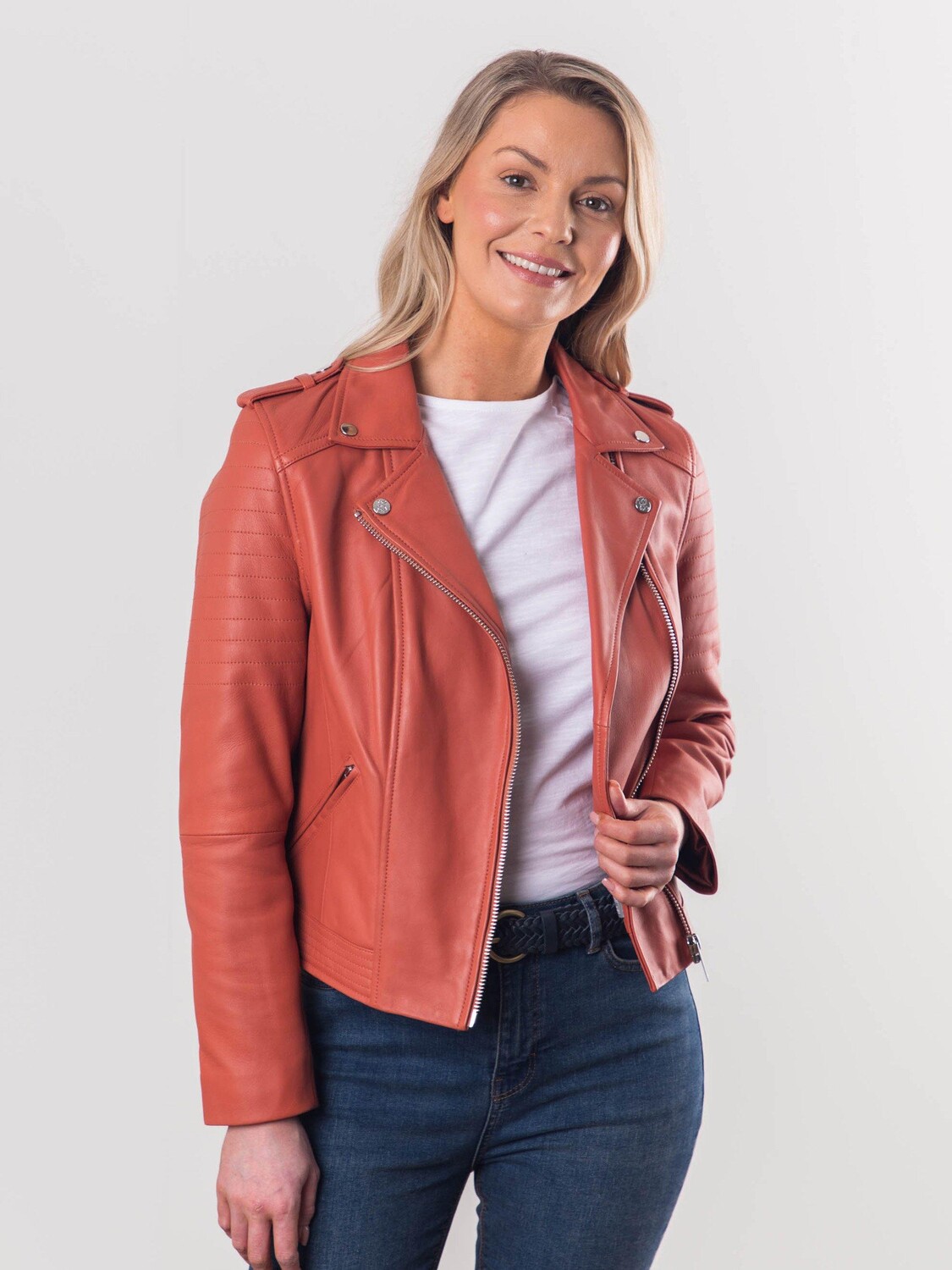 

Классическая кожаная косуха Esthwaite Lakeland Leather, оранжевый