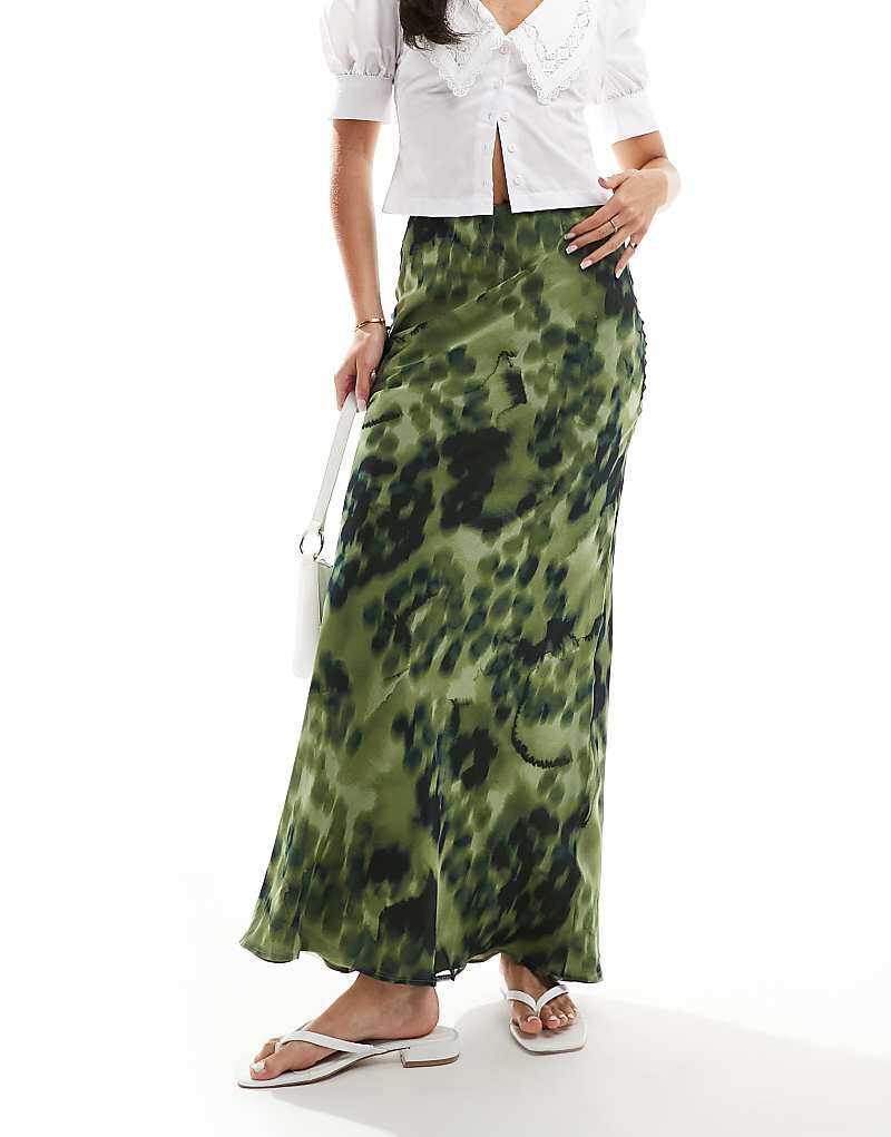 

ASOS DESIGN – Шифоновая юбка макси с размытым животным принтом