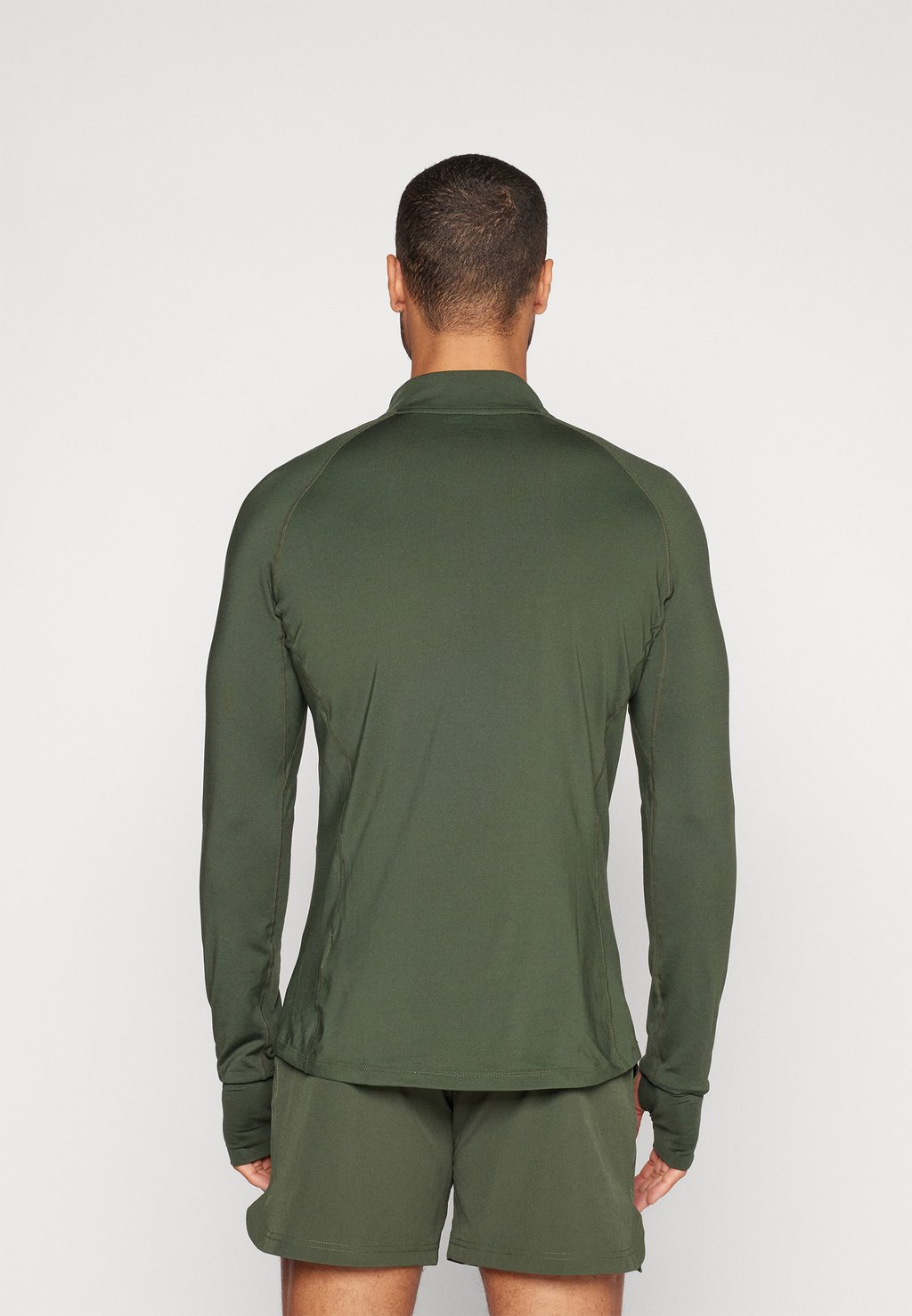 

Топ с длинными рукавами MIDLAYER HALF ZIP Björn Borg, оливковый