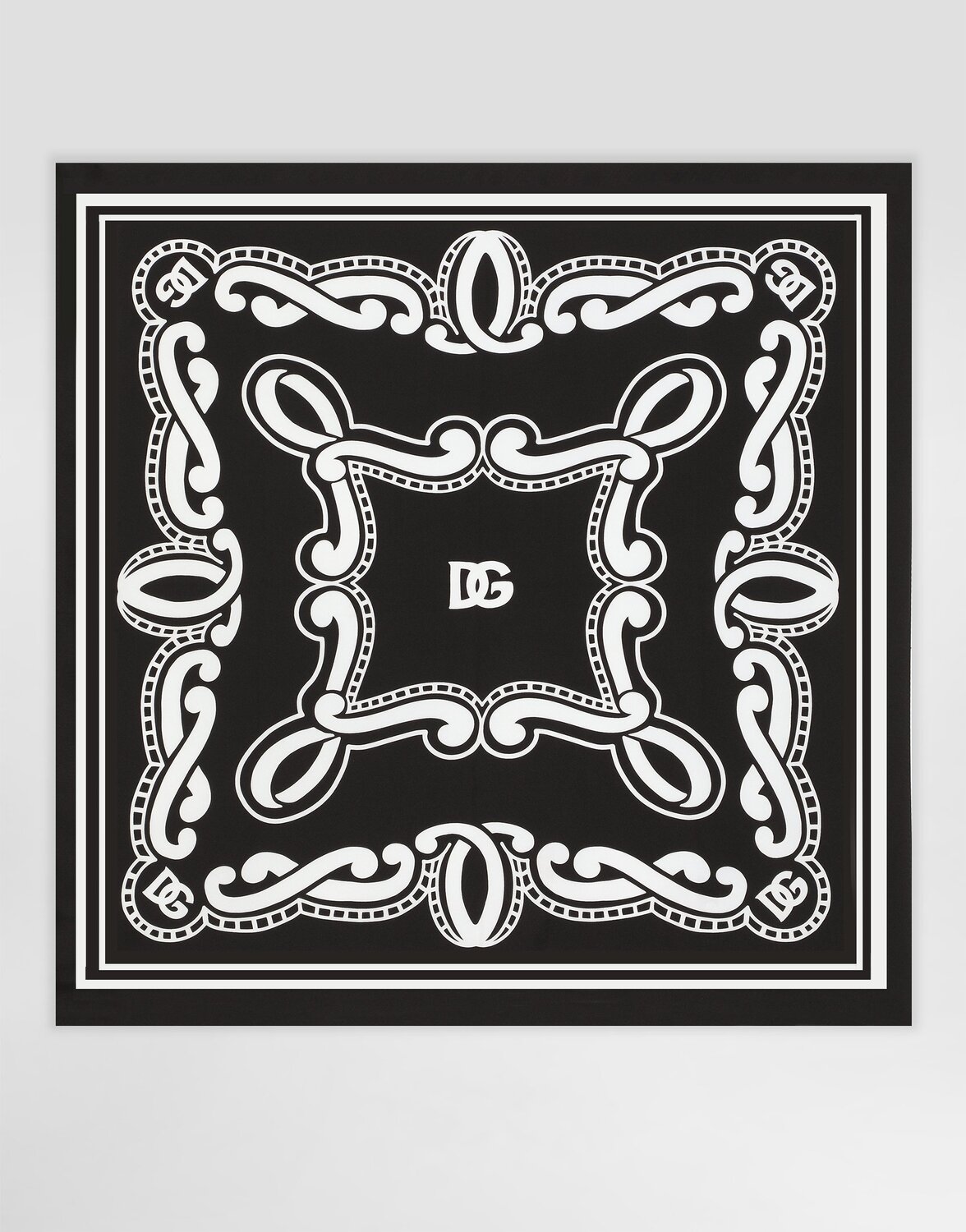 

Шелковый шарф с принтом банданы Dolce & Gabbana, принт