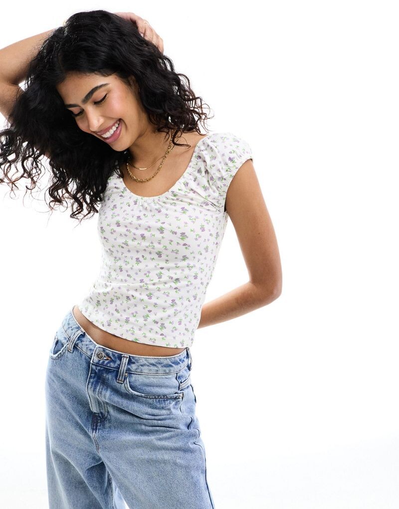 

Топ с пышными рукавами и цветочным принтом ASOS DESIGN