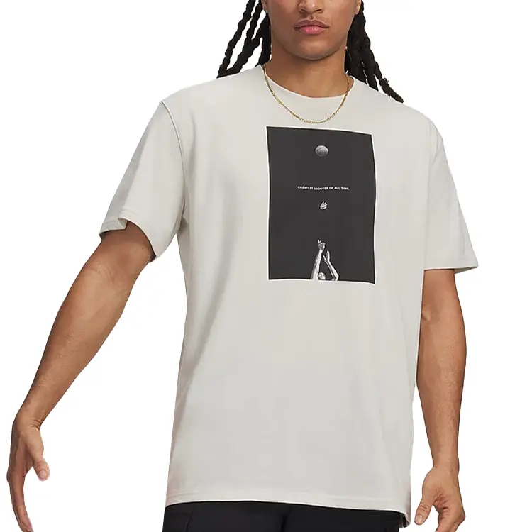 

Under Armour Футболка мужская 110 Crew Neck Moderate Straight Fit