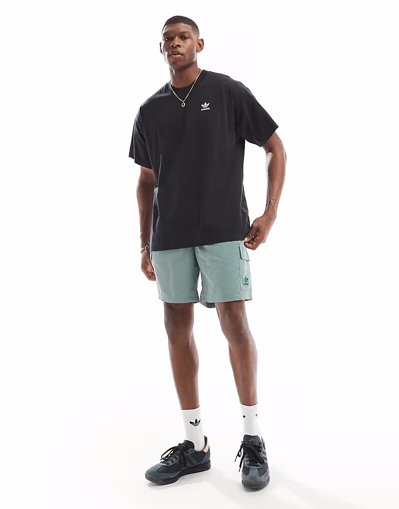 Футболка Adidas Originals Trefoil Essentials oversize черного цвета — фото 4