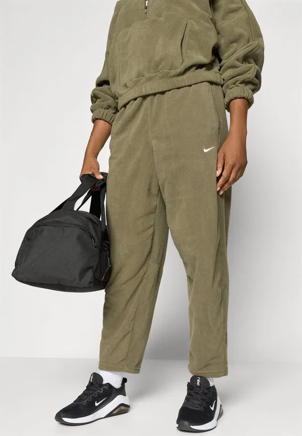 Одни штаны, полярные спортивные штаны Nike Performance, Medium Olive/White — фото 4