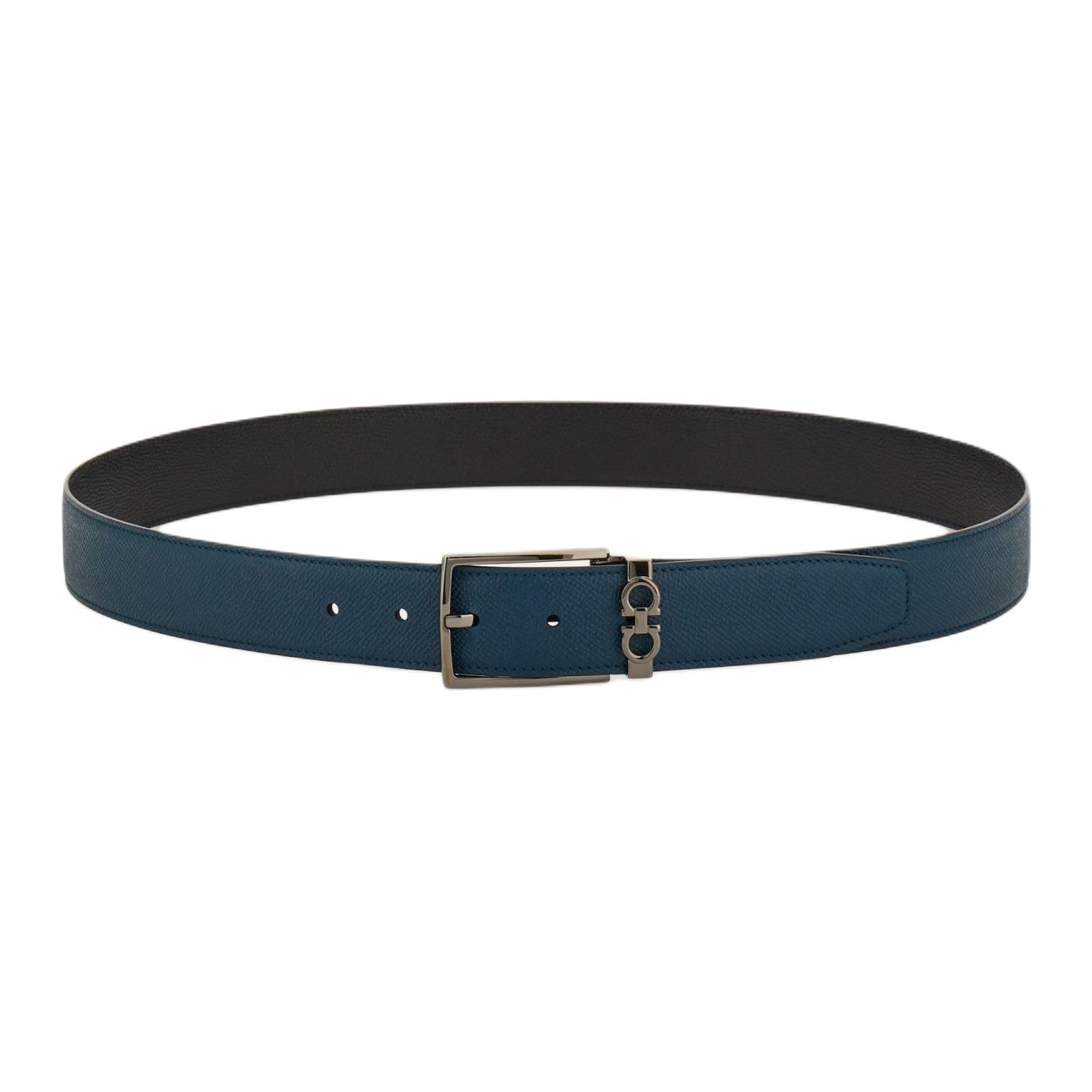 

Ferragamo Ремень мужской из коровьей кожи с молотковой текстурой, цвет Titanium Blue/Black, ширина 35