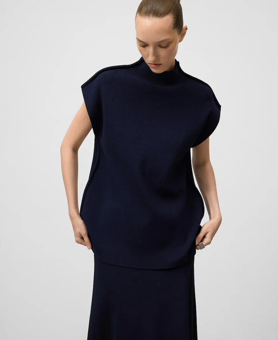 

Женский вязаный джемпер без рукавов Adolfo Dominguez, темно-синий