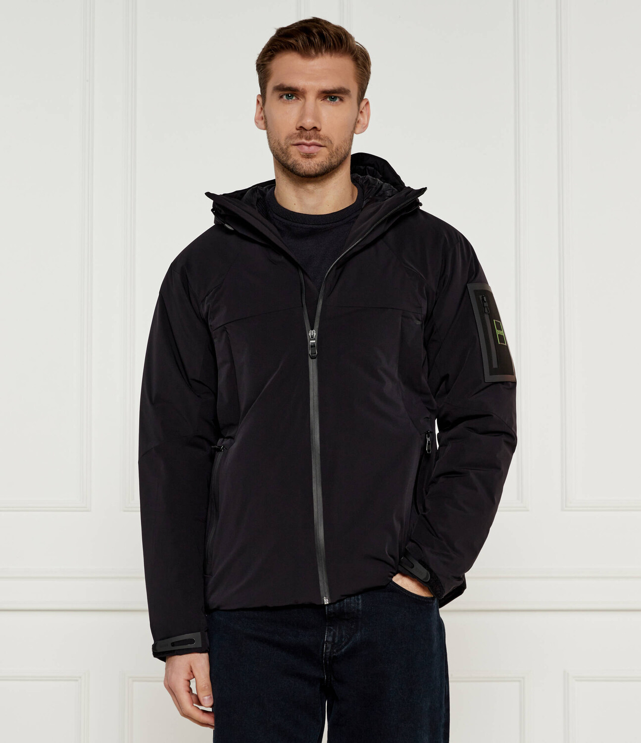 

Куртка BOSS GREEN Leggenda Regular Fit, черный