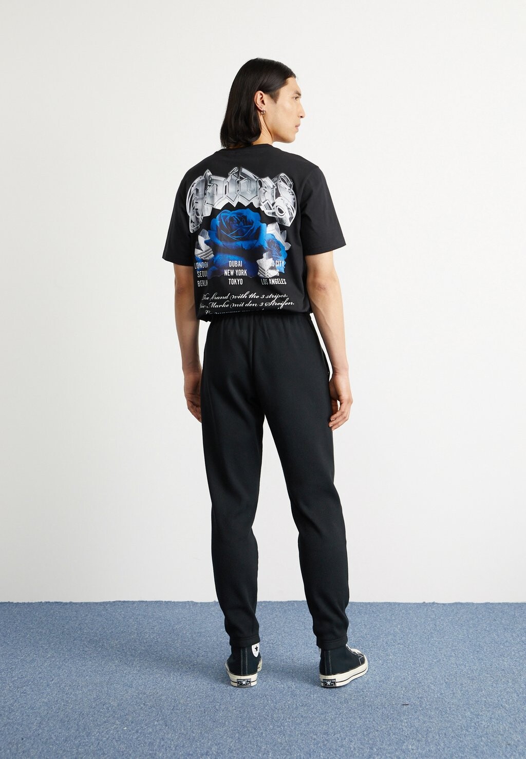 

Спортивные брюки adidas Originals, черный