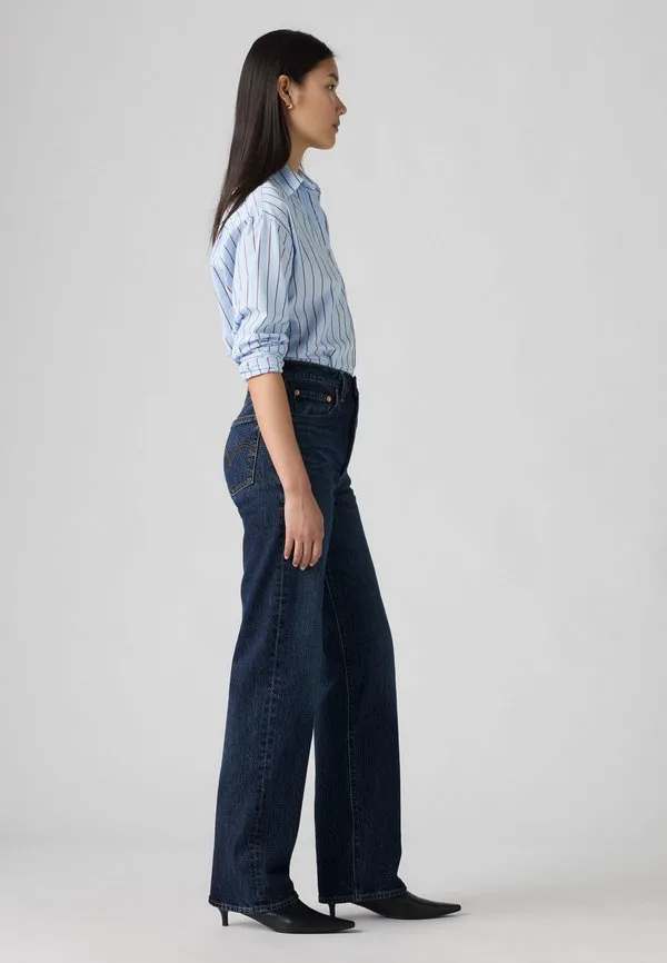 Джинсы прямого кроя с ребристым силуэтом. Levi'S, Apply Now — фото 4