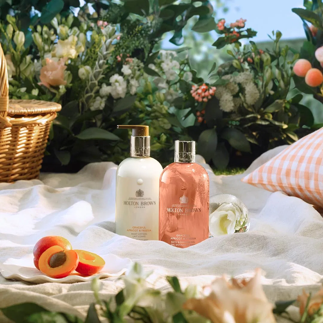 Лосьон для тела Molton Brown Graceful Apricot & Freesia, 300 мл Molton Brown — фото 4