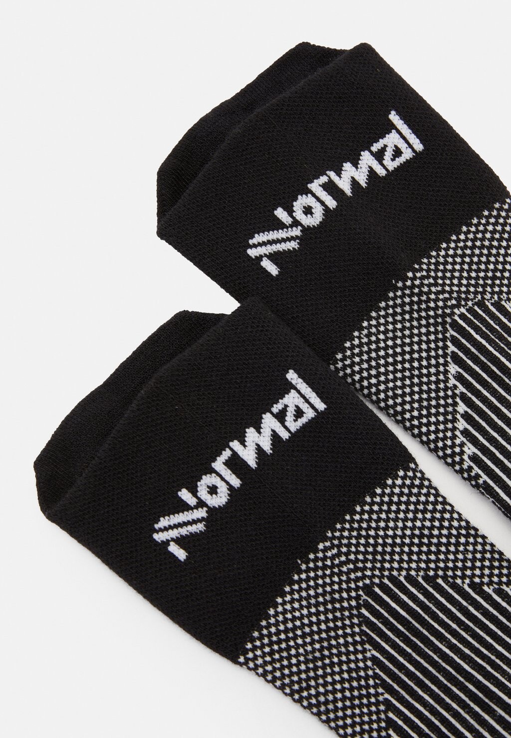 

Носки RUNNING UNISEX NNormal, черный