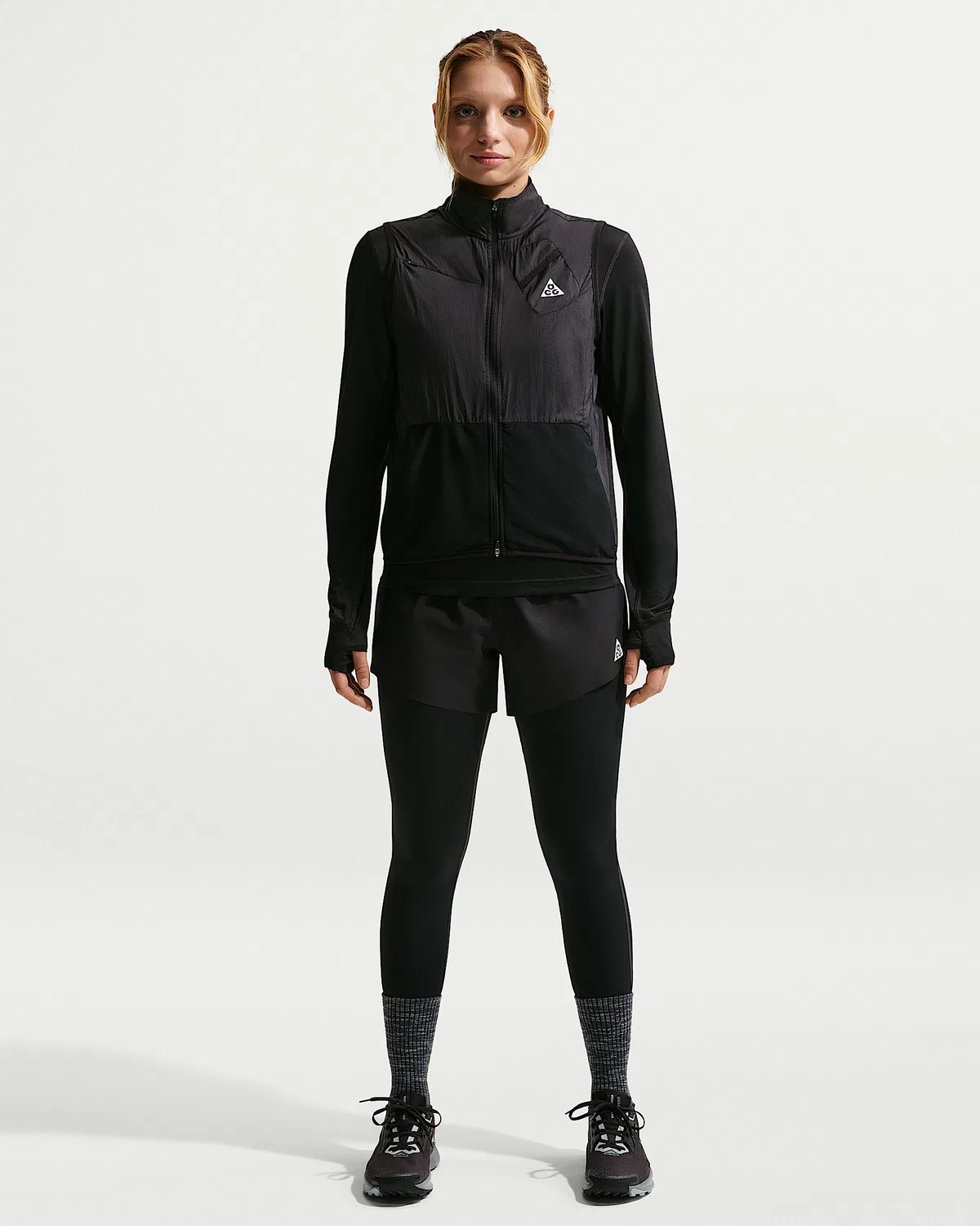Женские леггинсы Nike ACG "Wildsee", Black/Anthracite/Cool Grey/Summit White