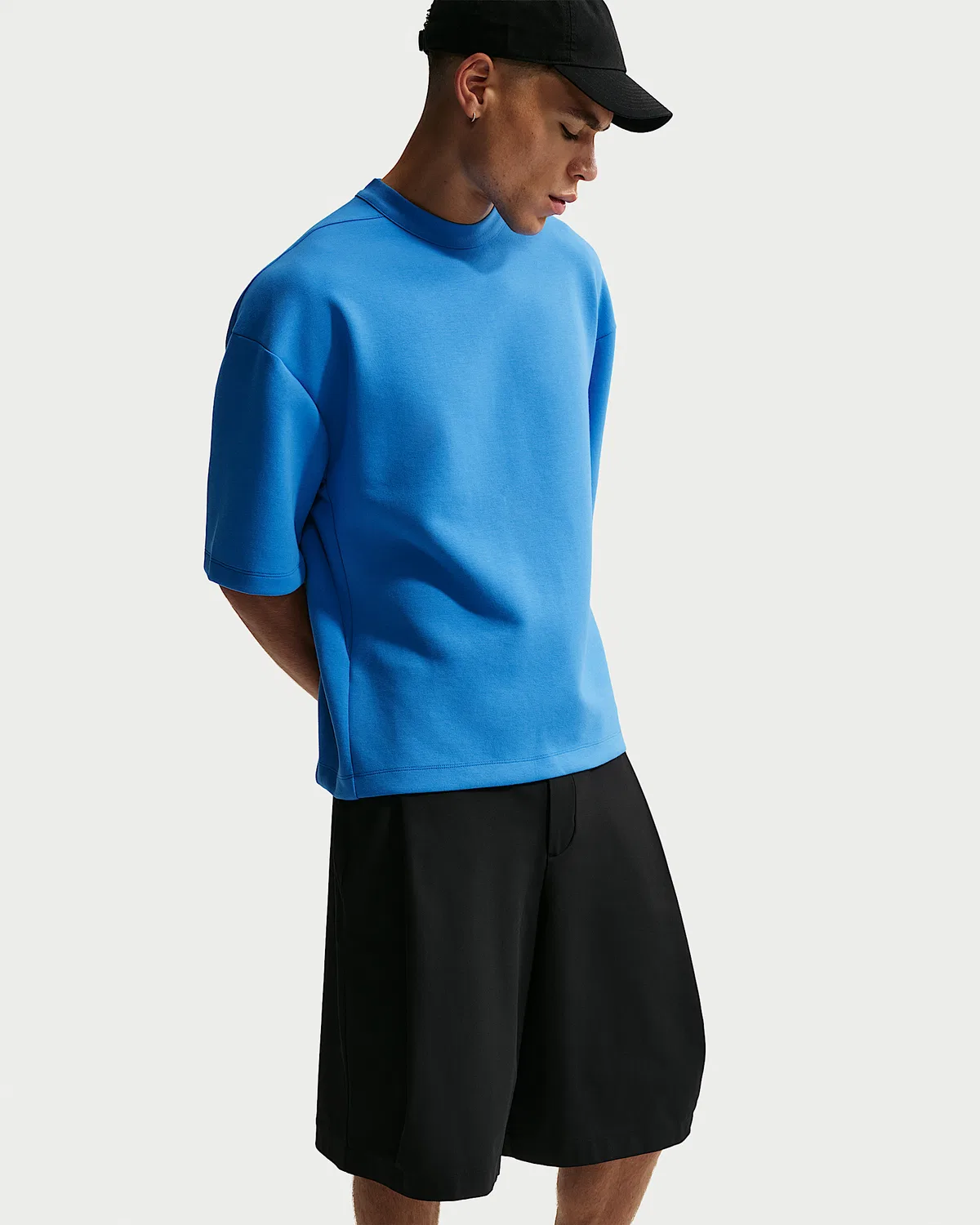 Мужская футболка Dri-FIT с коротким рукавом Nike 24.7 ImpossiblySoft, Light Photo Blue/Black/Blue Spark — фото 3