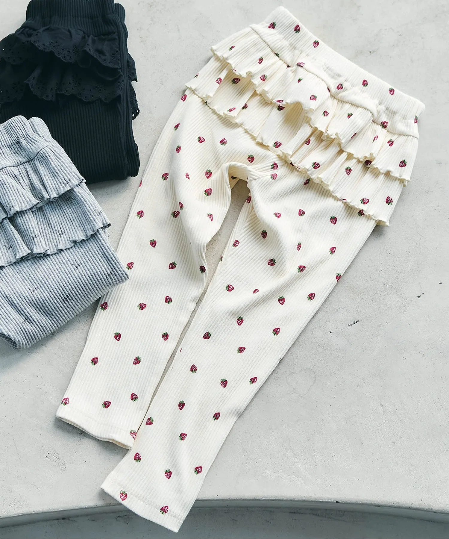 Детские леггинсы с оборками apres les cours 7days Style, бежевые