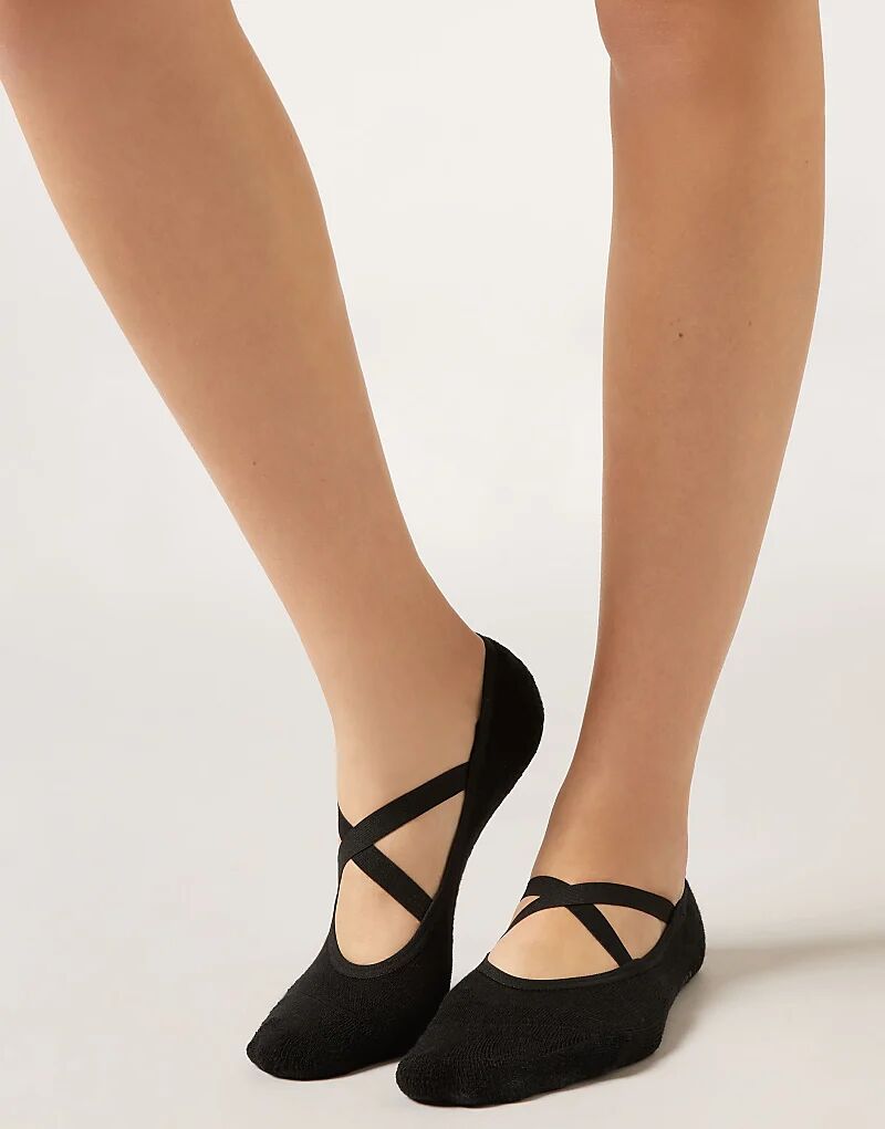 

Нескользящие носки для пилатеса Calzedonia Crossover черного цвета