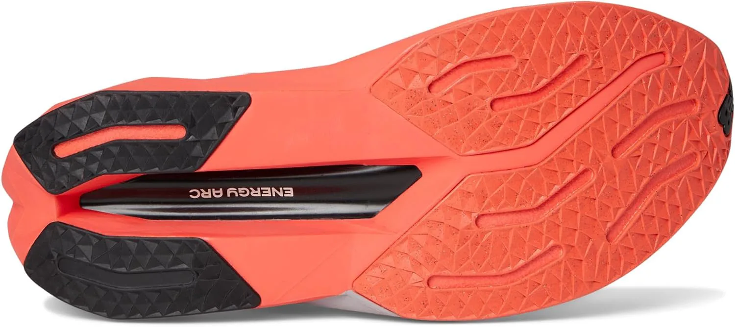 Мужские кроссовки New Balance FuelCell Supercomp Trainer V3, красный/черный — фото 3