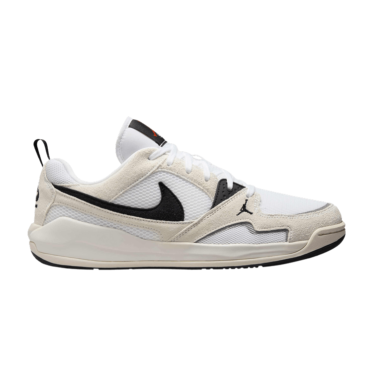 

Кроссовки Jordan CMFT Era 'Sail Black', белый