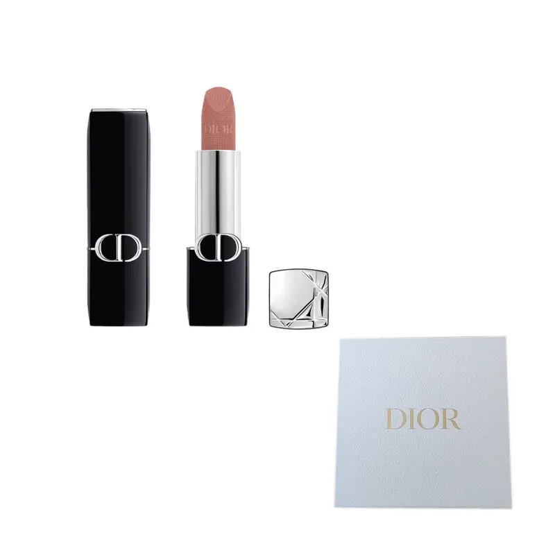 

Dior Новая версия: Насыщенный сине-золотой бархатистый оттенок помады Soft Mist Velvet Lipstick, легко растушевывается, придает коже сияние и эффект «без макияжа»