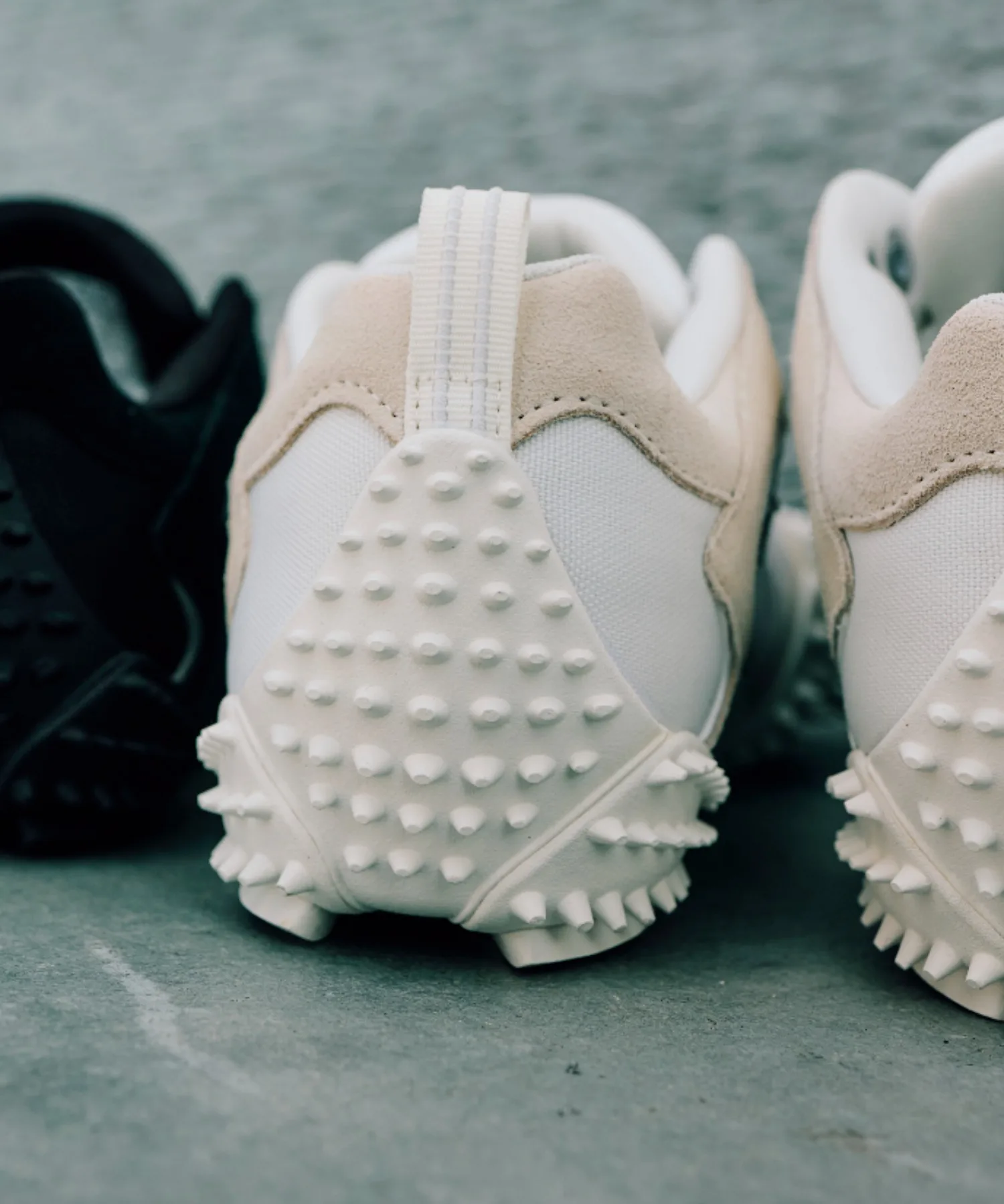 Унисекс кроссовки из натуральной кожи Mostro XC PRIME PUMA белые — фото 4