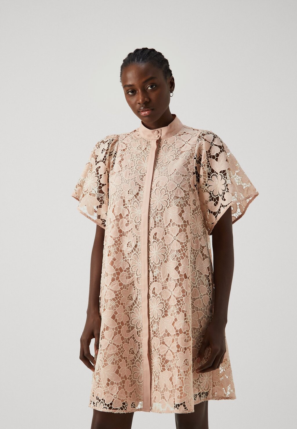 

Платье-рубашка LEWESIABBPHILLY DRESS Bruuns Bazaar, светло-розовый