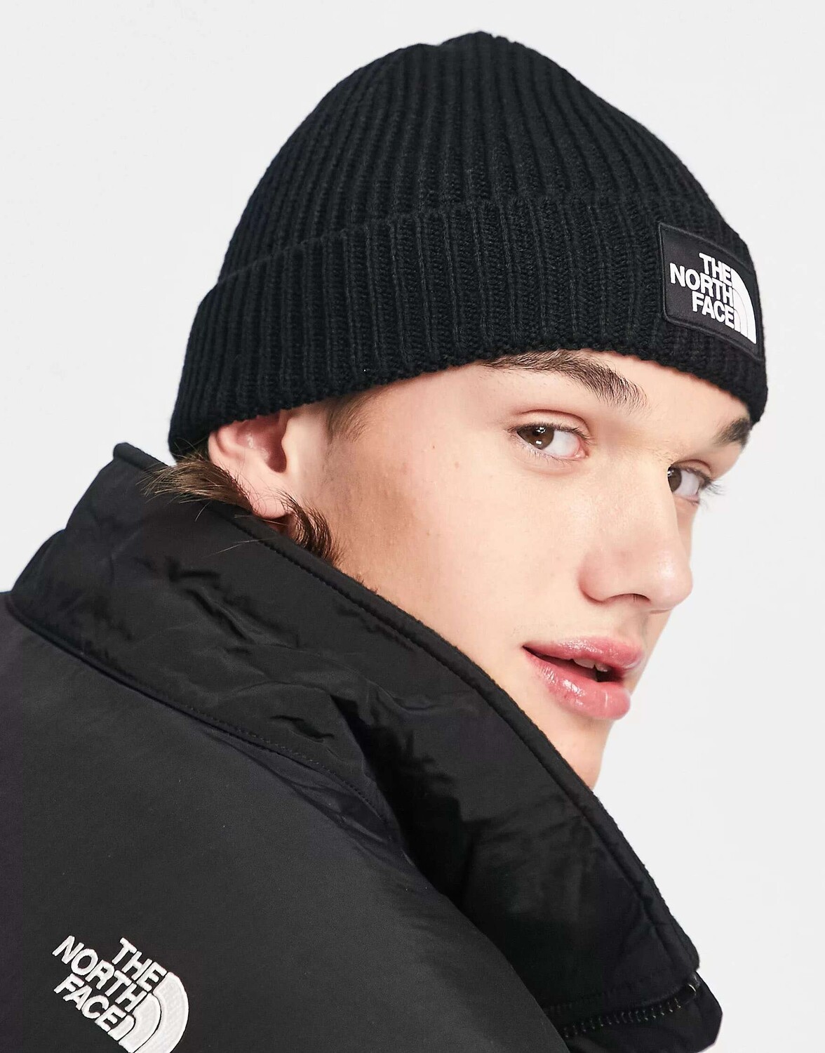 

Черная шапка с логотипом The North Face Box