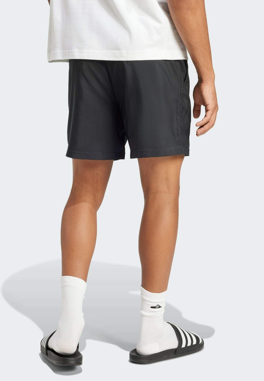 Спортивные шорты Adidas Sportswear ESSENTIALS SMALL CHELSEA, Black White/Black — фото 2