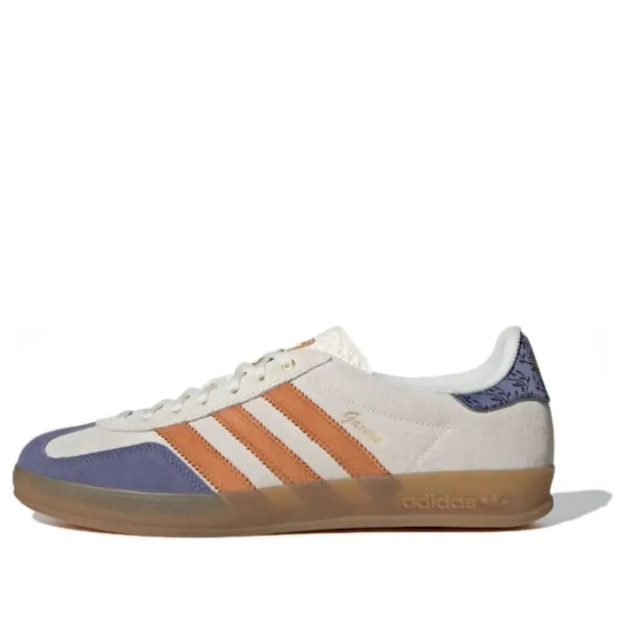 

Кроссовки adidas Gazelle Indoor 'Orange Blue Vine', бежевый