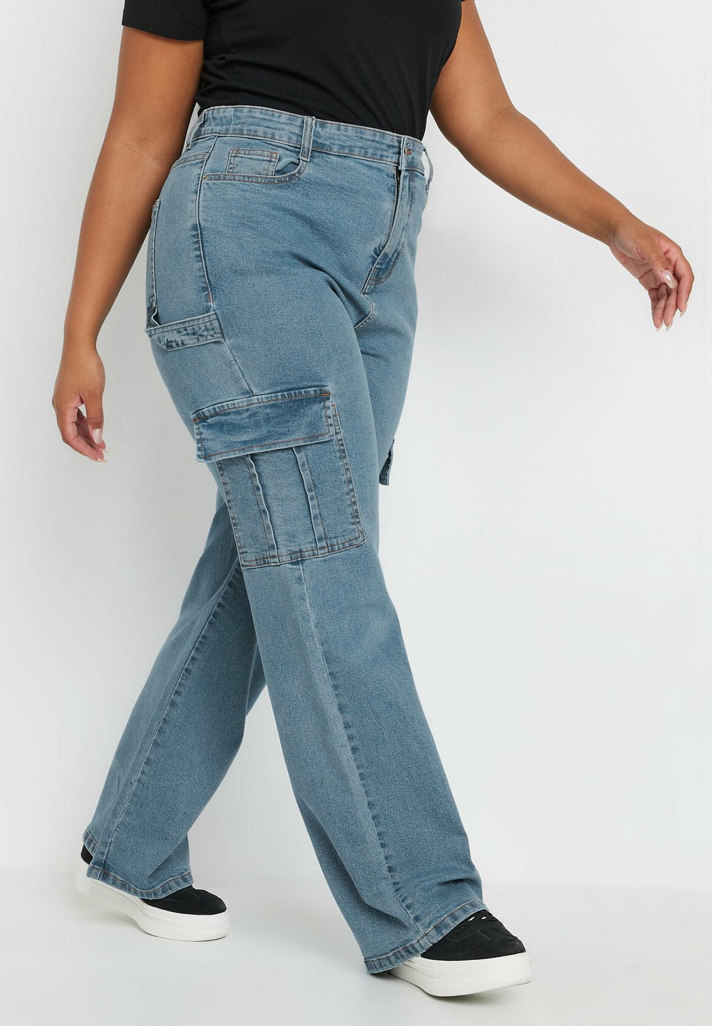 

Джинсы прямого кроя WIDE LEG Yours Clothing, светло-голубой