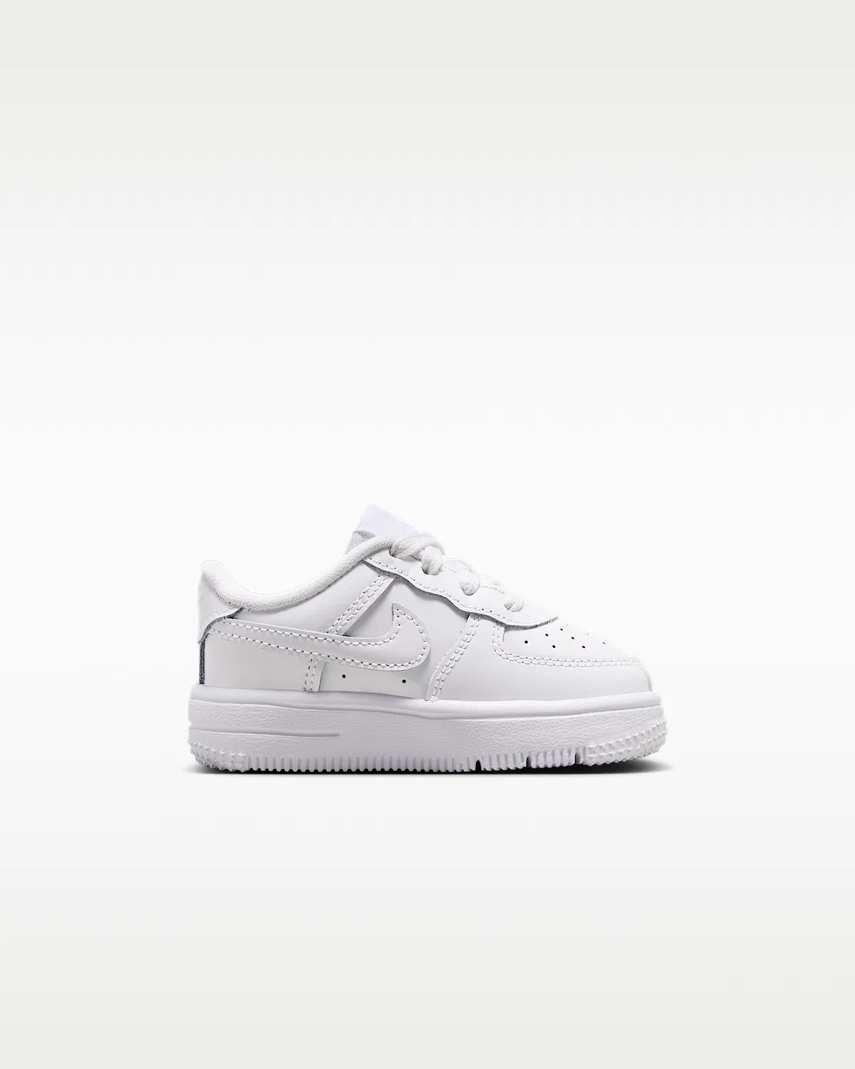Кроссовки Nike Force 1 Low Patent Leather для малышей, White/White — фото 3