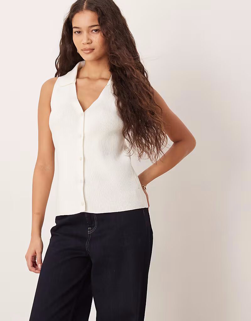 

Белый трикотажный топ с ребристым воротником Asos Design