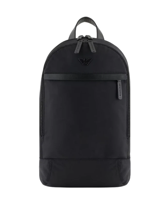 

Нейлоновый рюкзак со значком орла. Emporio Armani, черный