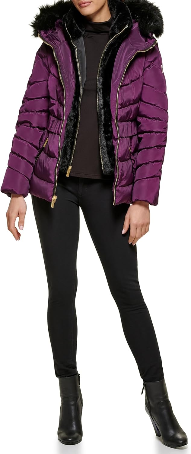 

GUESS Женская утепленная куртка Midweight Puffer, Fur Lined Eggplant